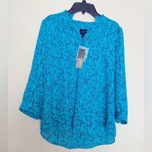 Worthington Petite blue top in size S. New